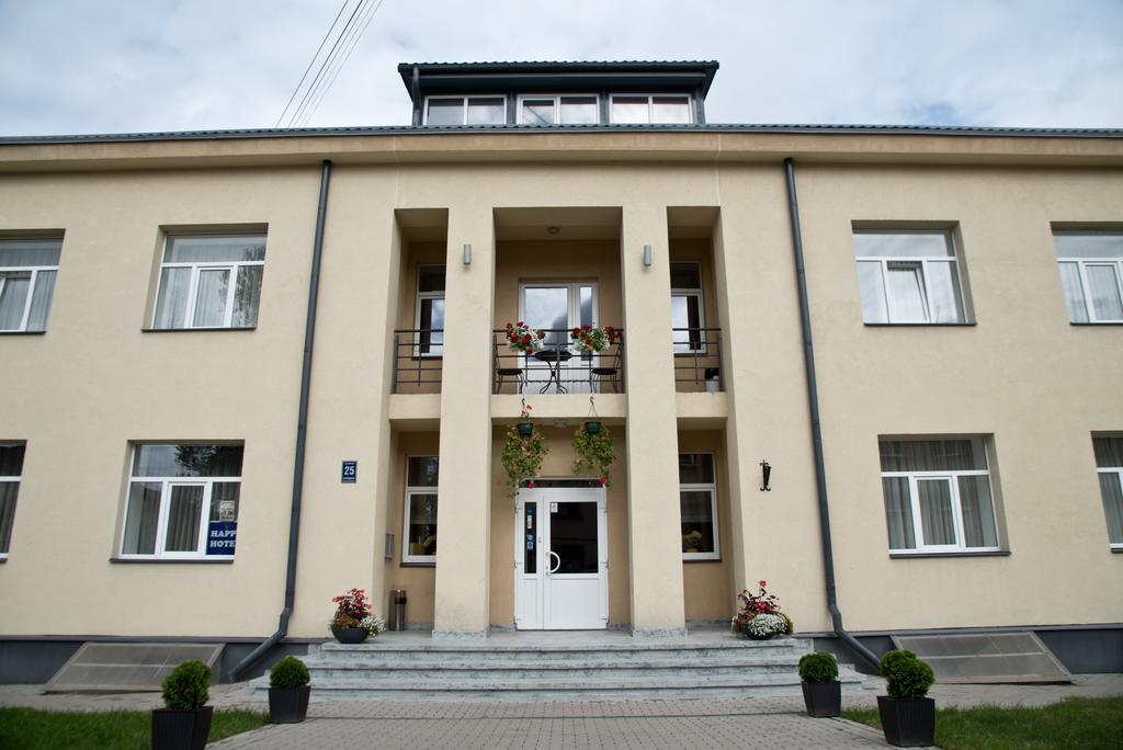 Happy Hotel Riga Buitenkant foto