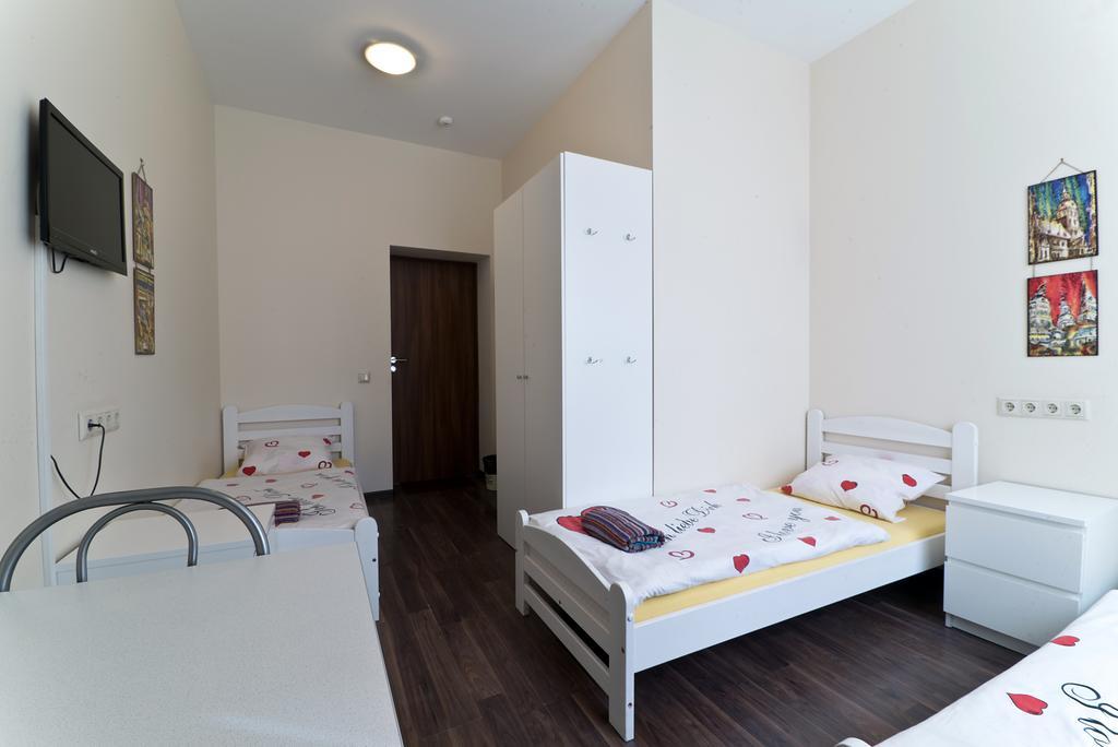 Happy Hotel Riga Buitenkant foto